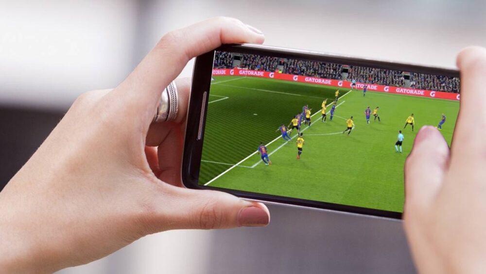 Guía para ver fútbol gratis: Canales TDT y plataformas en línea