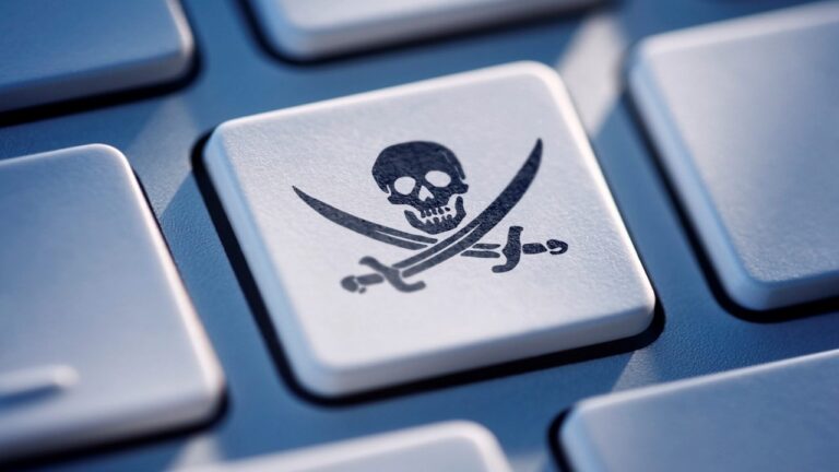 Cierre de PelisPlus y sus implicaciones legales en la industria del streaming